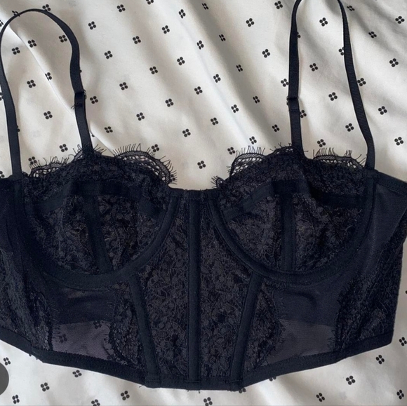 UO corset - Picture 2 of 3